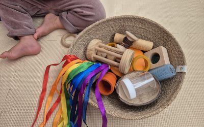 El Cesto de los Tesoros: una propuesta para bebés curiosos